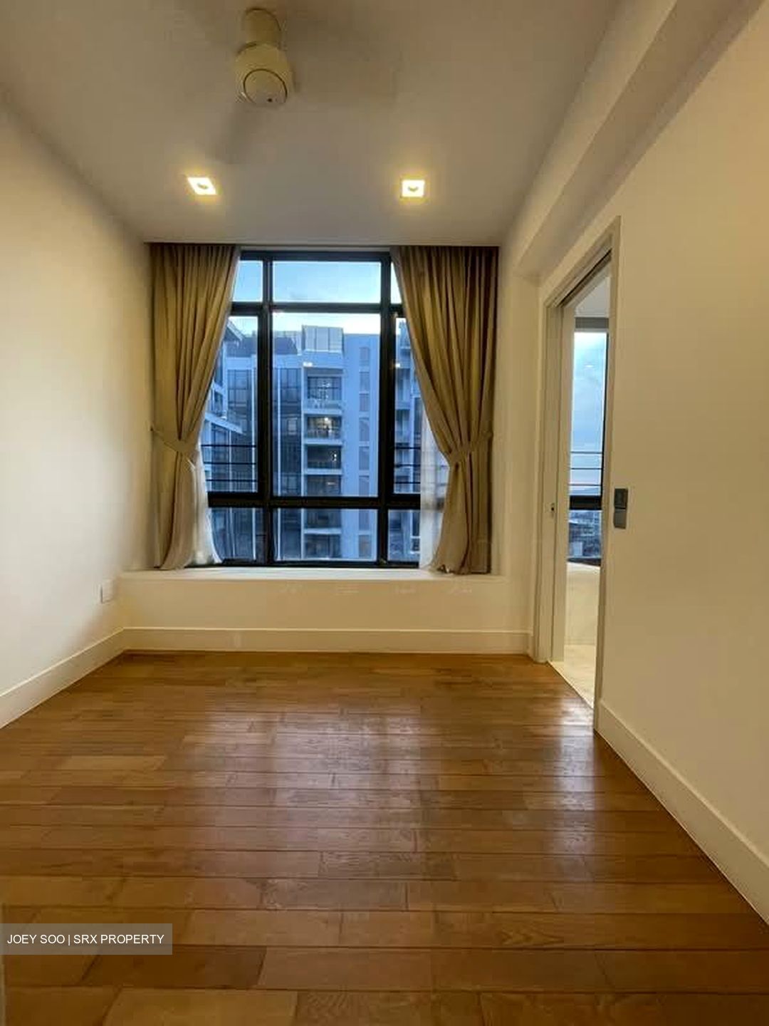 Viva (D11), Condominium #557477401